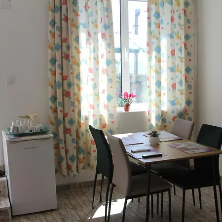Borovi Apartment Pirot